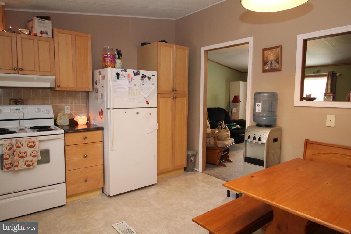 52 Lobin Road East Earl, PA 17519 - Photo 11 of 23 Gallery Image 11