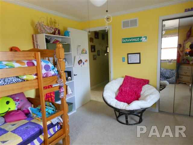 9426 West Kickapoo Lane Edwards, IL 61528 - Photo 11 of 32 Gallery Image 11