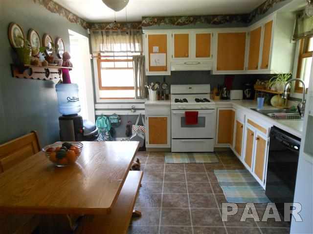 9426 West Kickapoo Lane Edwards, IL 61528 - Photo 13 of 32 Gallery Image 13