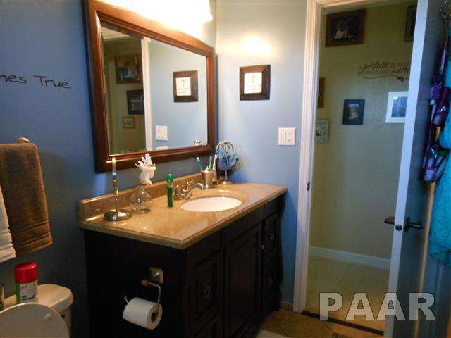 9426 West Kickapoo Lane Edwards, IL 61528 - Photo 14 of 32 Gallery Image 14
