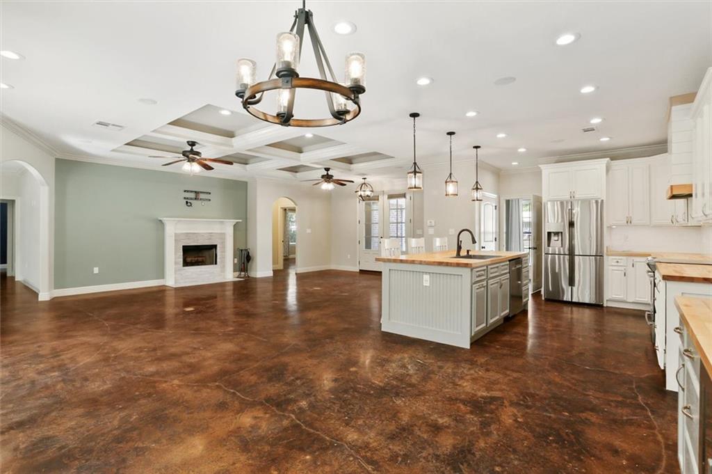 22110 Nolan Road Covington, LA 70435 - Photo 10 of 34