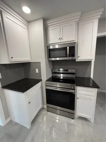 $1,900 | 10746 Emmord Loop, Corpus Christi, TX 78410