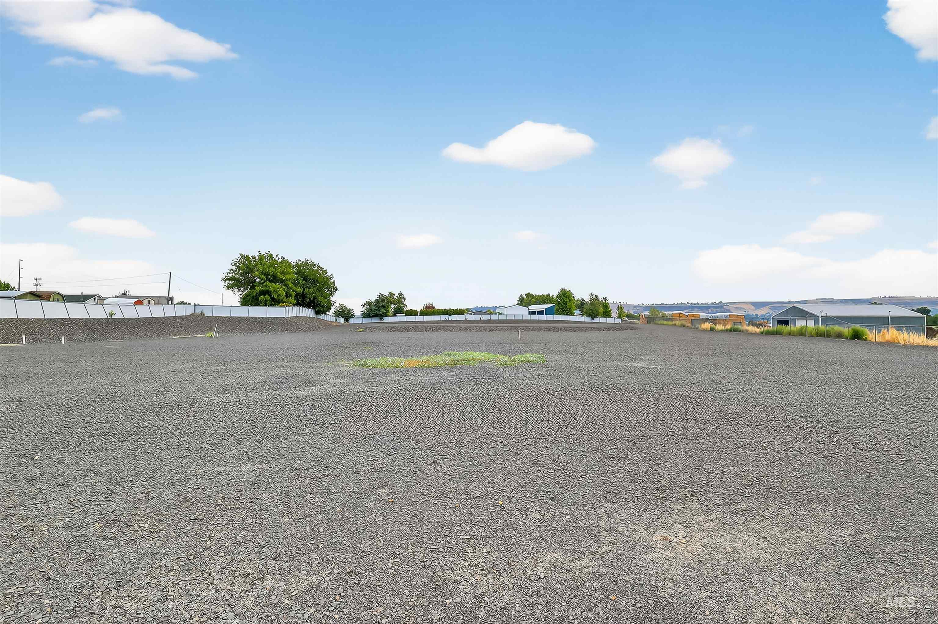 Nna 13th Street Clarkston, WA 99403 - Photo 17 of 27 View of yard