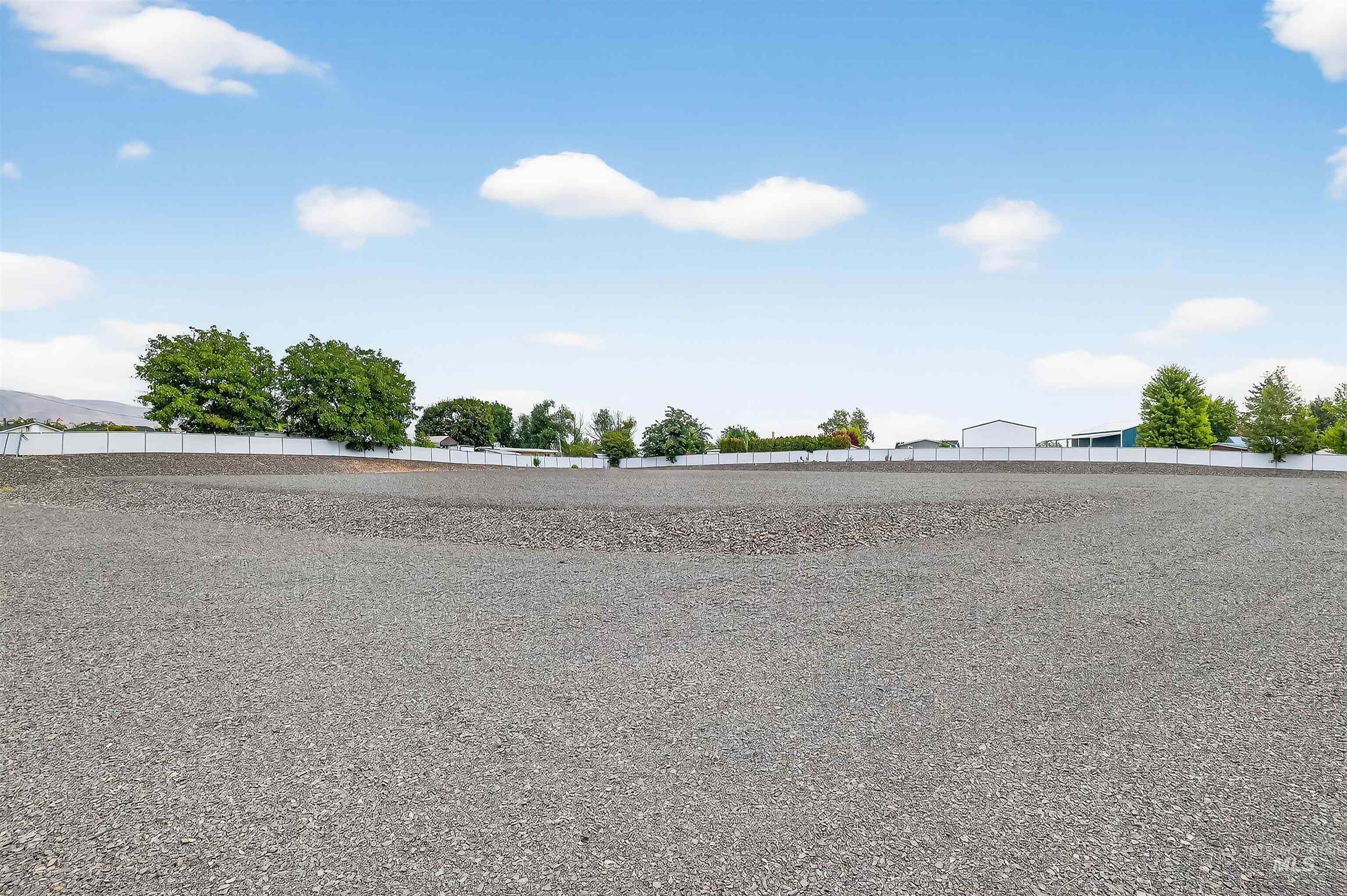 Nna 13th Street Clarkston, WA 99403 - Photo 21 of 27 View of yard