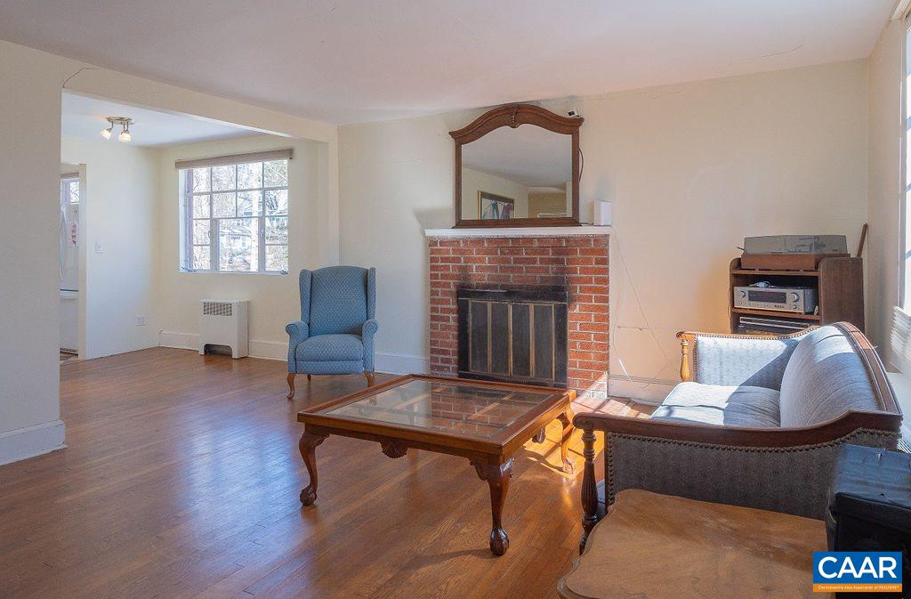 2711 Eton Road Charlottesville, VA 22903 - Photo 3 of 31 Gallery Image 3