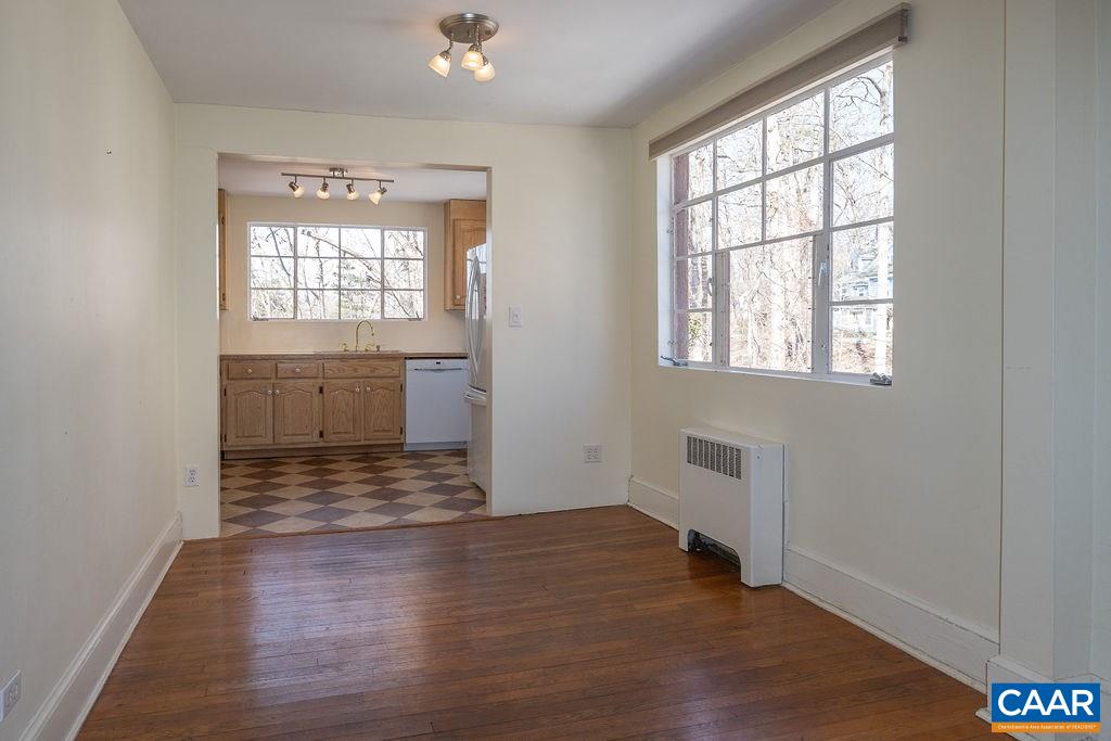 2711 Eton Road Charlottesville, VA 22903 - Photo 5 of 31 Gallery Image 5
