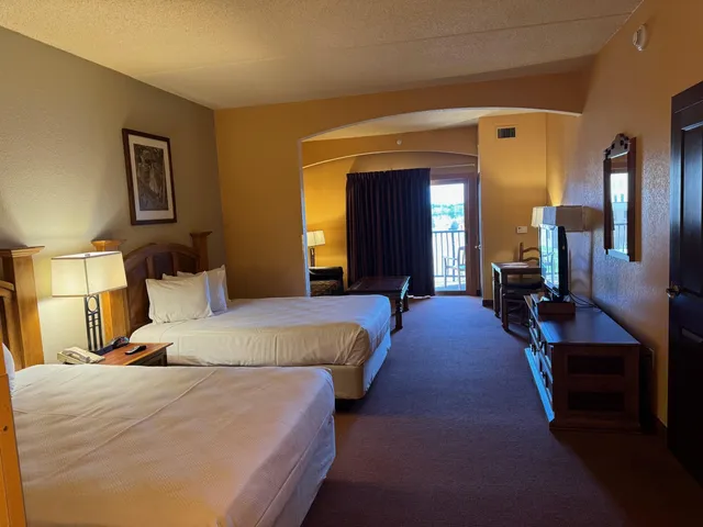 $199,500 | 2411 River, Unit 2542, Wisconsin Dells, WI 53965