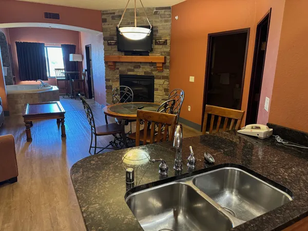 $199,500 | 2411 River, Unit 2542, Wisconsin Dells, WI 53965