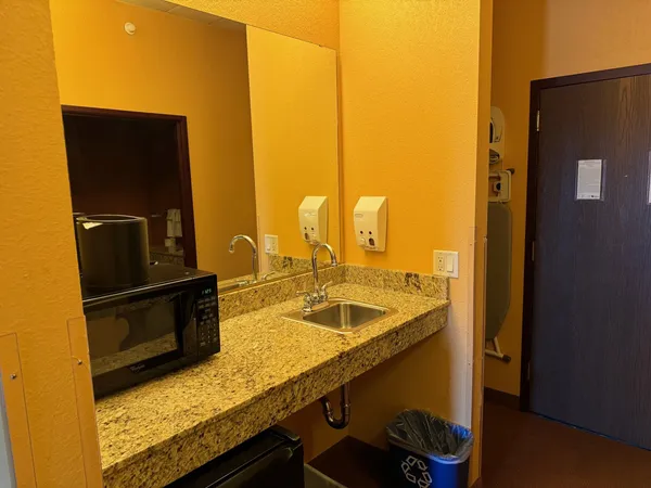 $199,500 | 2411 River, Unit 2542, Wisconsin Dells, WI 53965