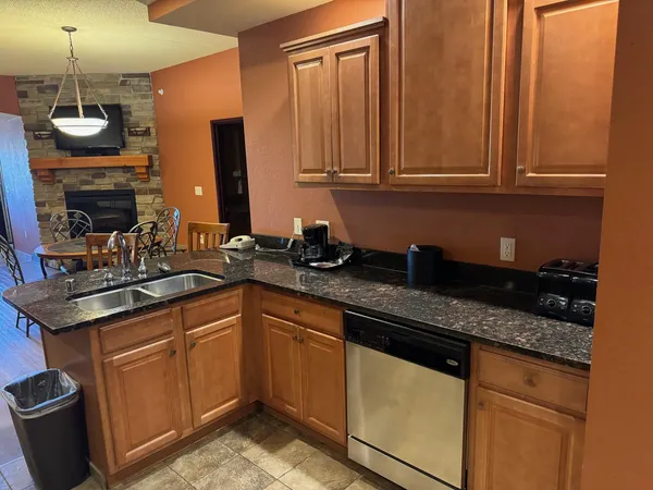 $199,500 | 2411 River, Unit 2542, Wisconsin Dells, WI 53965