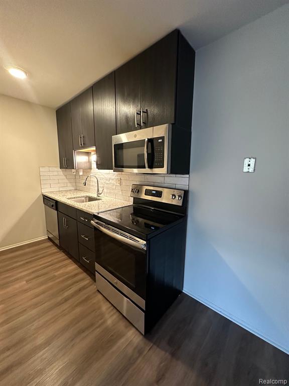 810 Plate Street, Unit 203 Rochester, MI 48307 - Photo 4 of 7