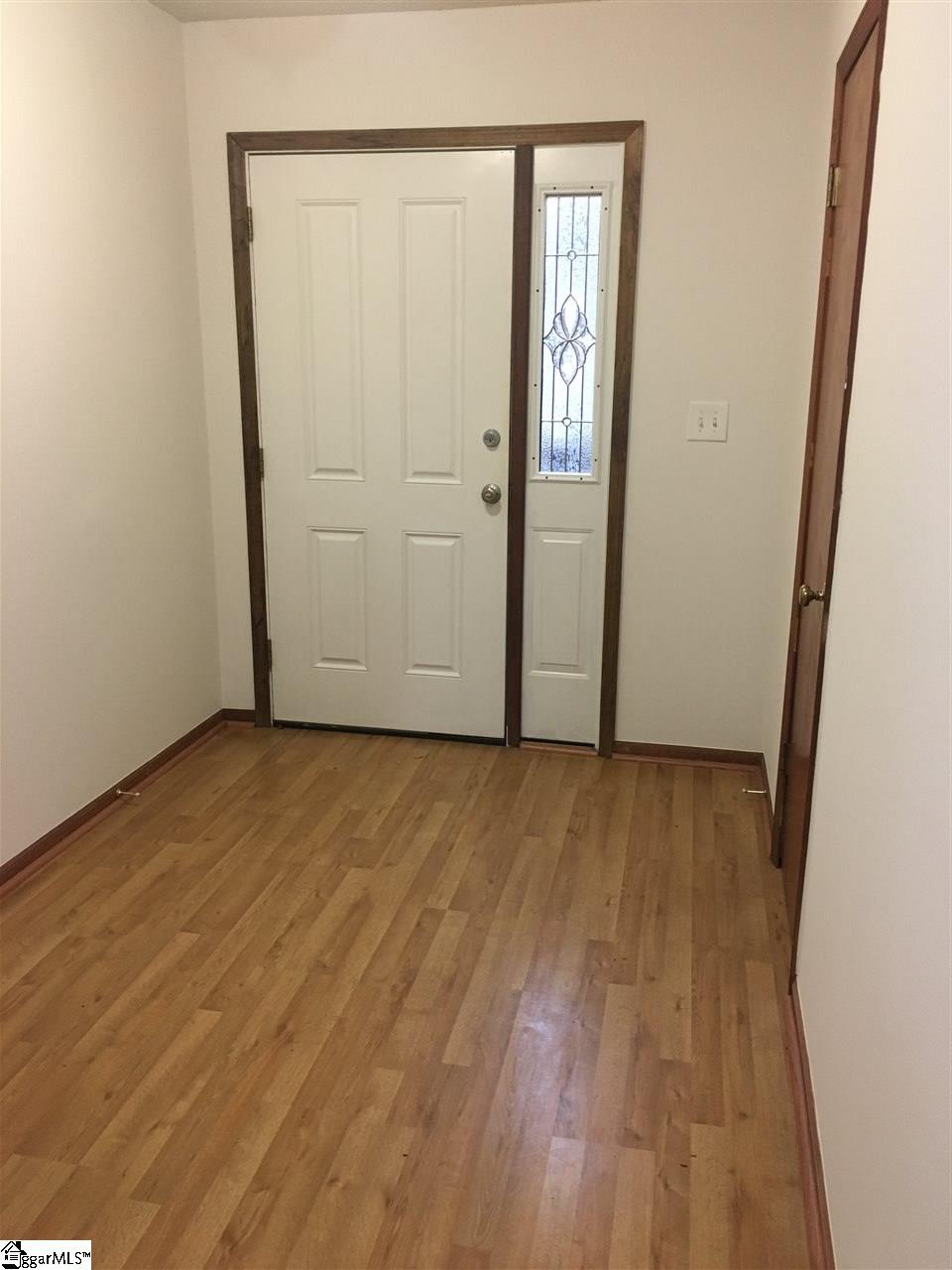 150 Stallings Road, Unit B7 Taylors, SC 29687 - Photo 3 of 26 Gallery Image 3