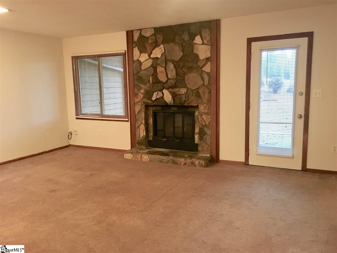 150 Stallings Road, Unit B7 Taylors, SC 29687 - Photo 5 of 26 Gallery Image 5