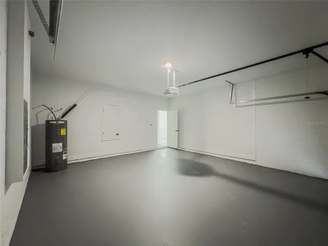 a view of a room with an empty space