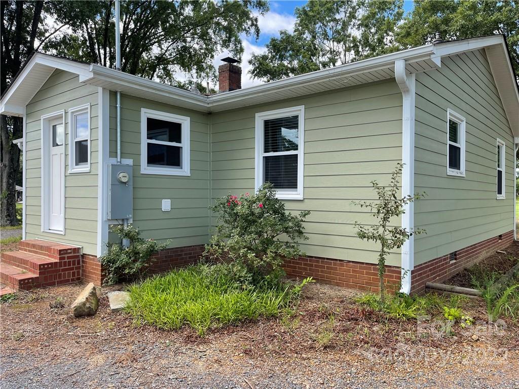 34262 Mabry Road Albemarle, NC 28001 - Photo 3 of 16 Gallery Image 3