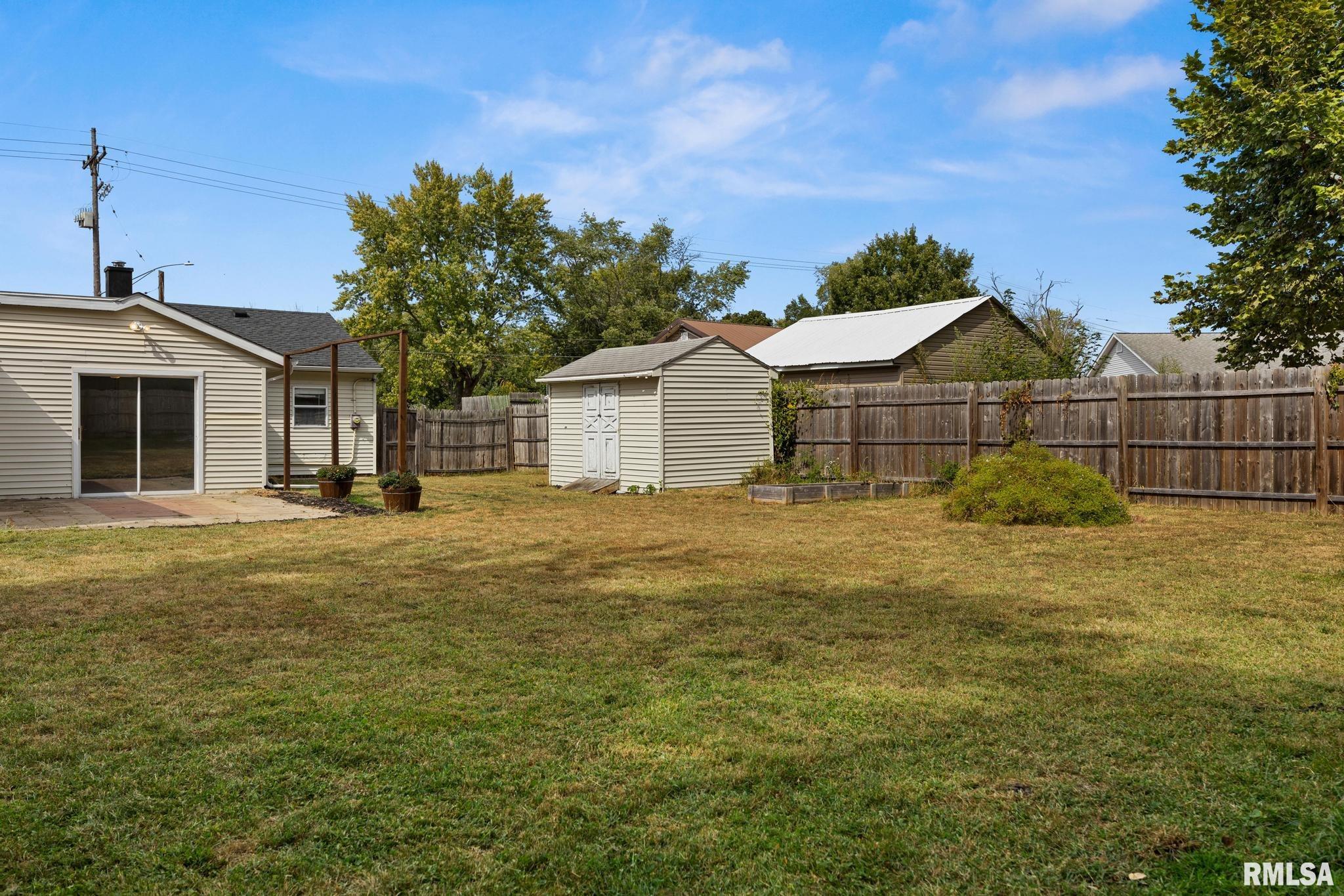 406 Lincoln Road Marquette Heights, IL 61554 - Photo 26 of 27 Gallery Image 26