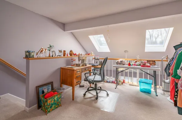 $400,000 | 8 Bartemus Trail, Nashua, NH 03063