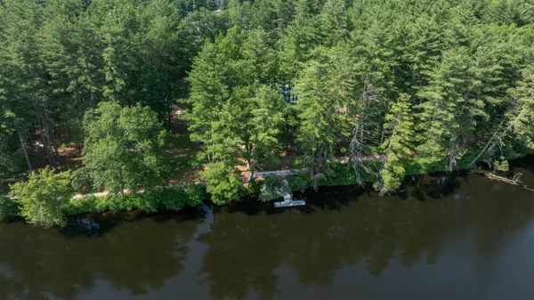 $400,000 | 8 Bartemus Trail, Nashua, NH 03063