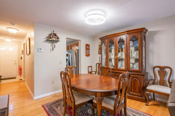 $400,000 | 8 Bartemus Trail, Nashua, NH 03063