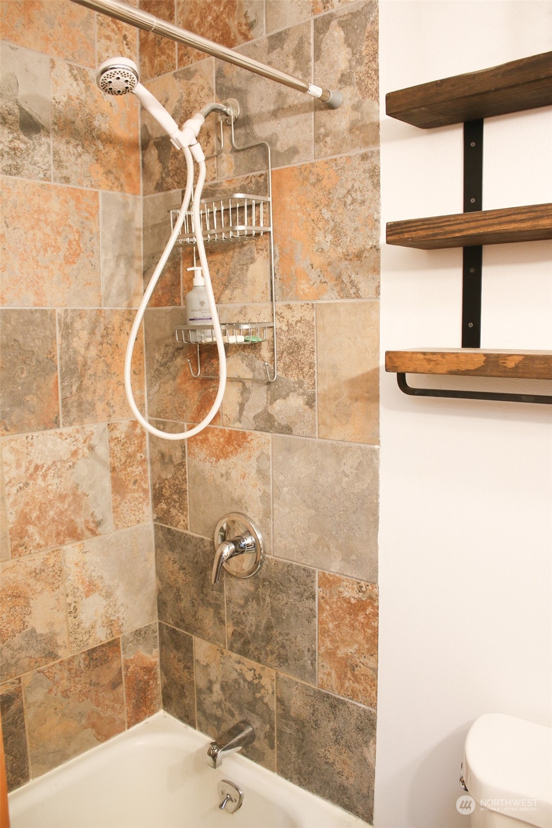 1053 Shorey Road Chehalis, WA 98532 - Photo 14 of 39 a bathroom with a shower and mirror