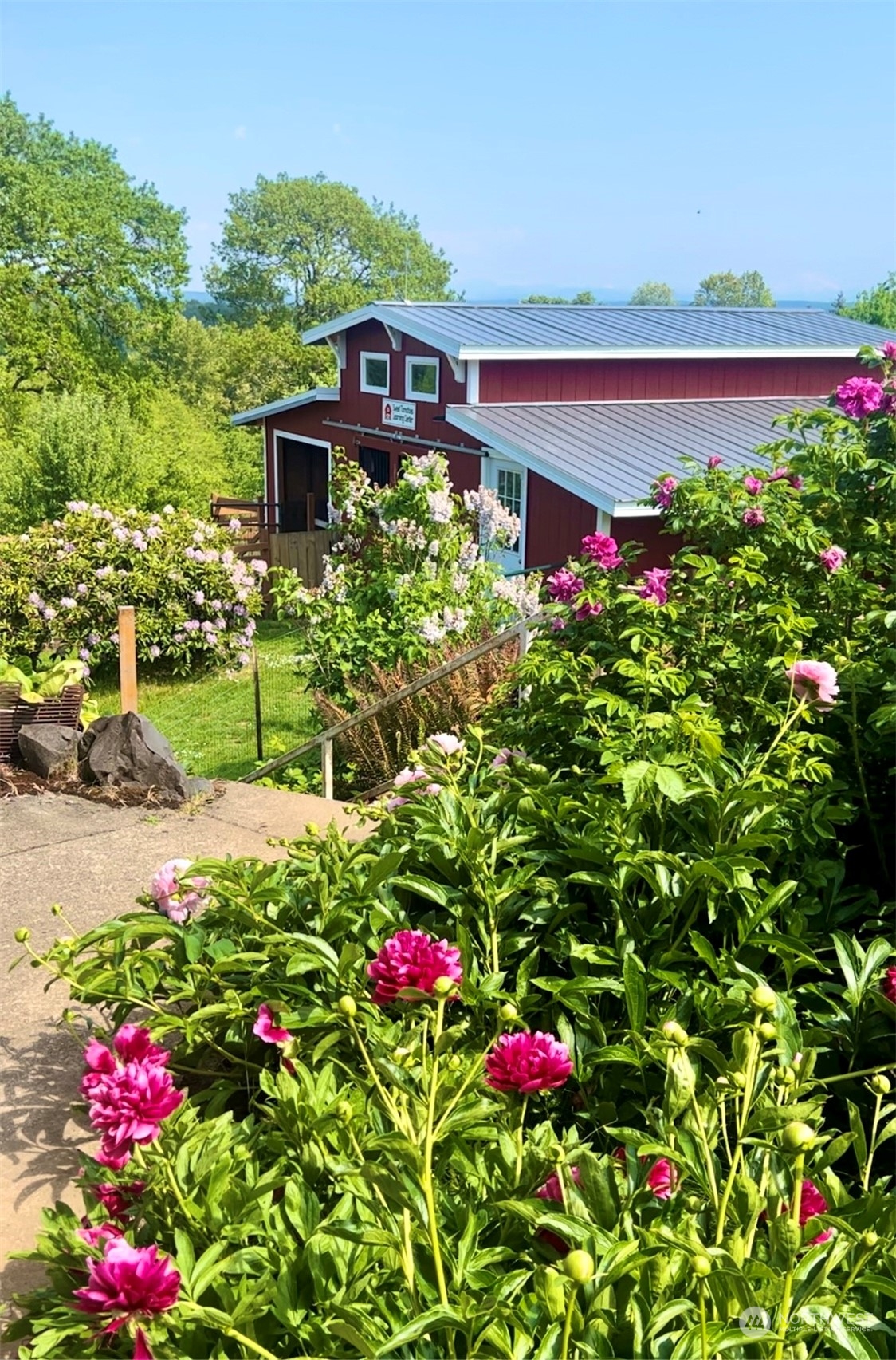 1053 Shorey Road Chehalis, WA 98532 - Photo 2 of 39 a view of a large garden
