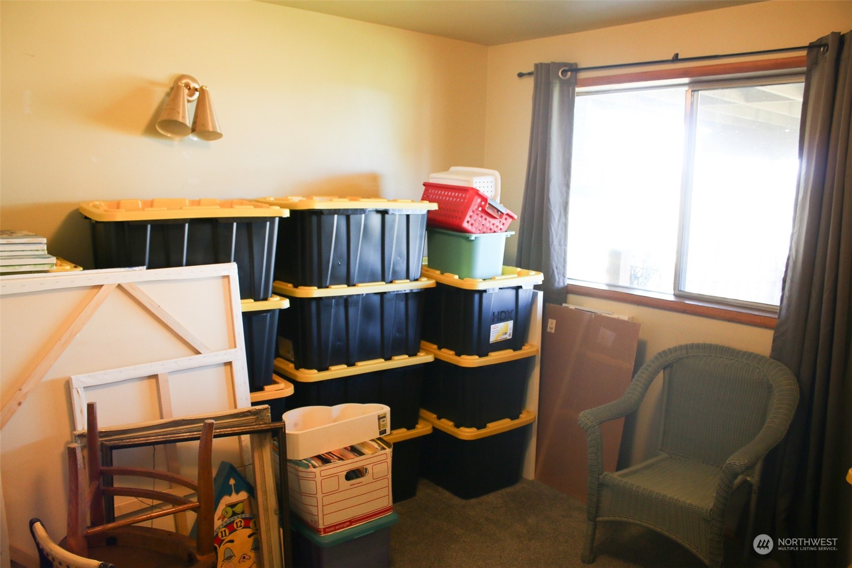 1053 Shorey Road Chehalis, WA 98532 - Photo 27 of 39 a view of table and chair in the balcony