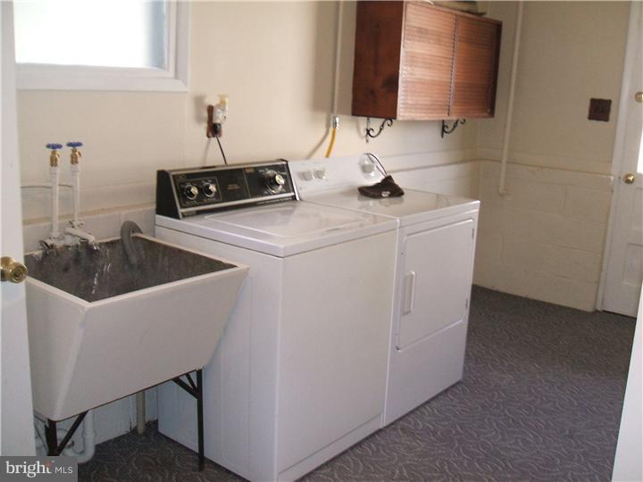 205 Kingsley Road Cherry Hill, NJ 08034 - Photo 14 of 19