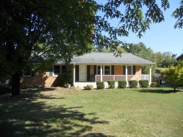 234 Apple Tree Road Roanoke, VA 24019 - Photo 53 of 73 Front of House-2