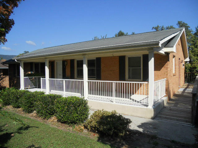 234 Apple Tree Road Roanoke, VA 24019 - Photo 64 of 73 Home-Side and Front