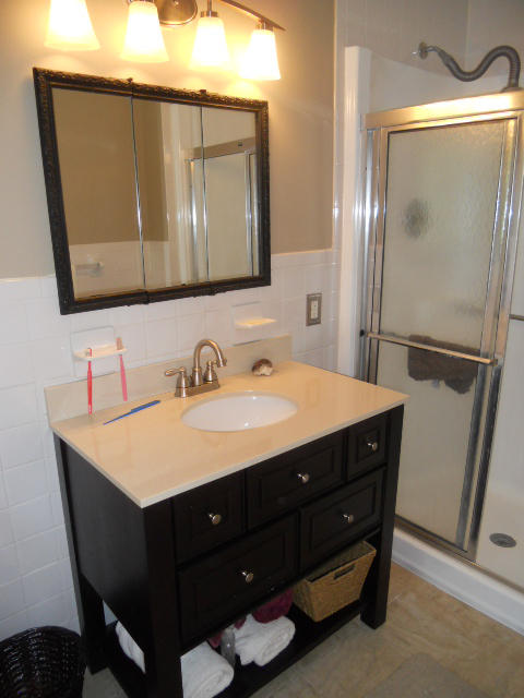 234 Apple Tree Road Roanoke, VA 24019 - Photo 70 of 73 Updated Master Bathroom