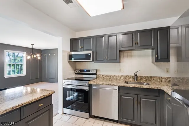 $2,750 | 355 Potomac Drive, Bernards, NJ 07920