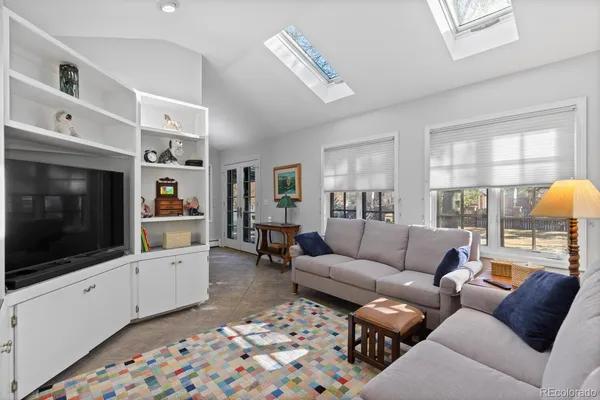 $1,675,000 | 1922 North Monaco Parkway, Denver, CO 80220