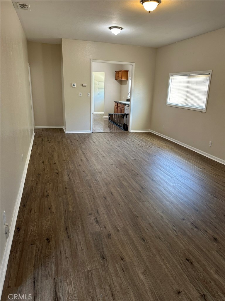 3904 Stotts Street Riverside, CA 92503 - Photo 2 of 8 Living Room