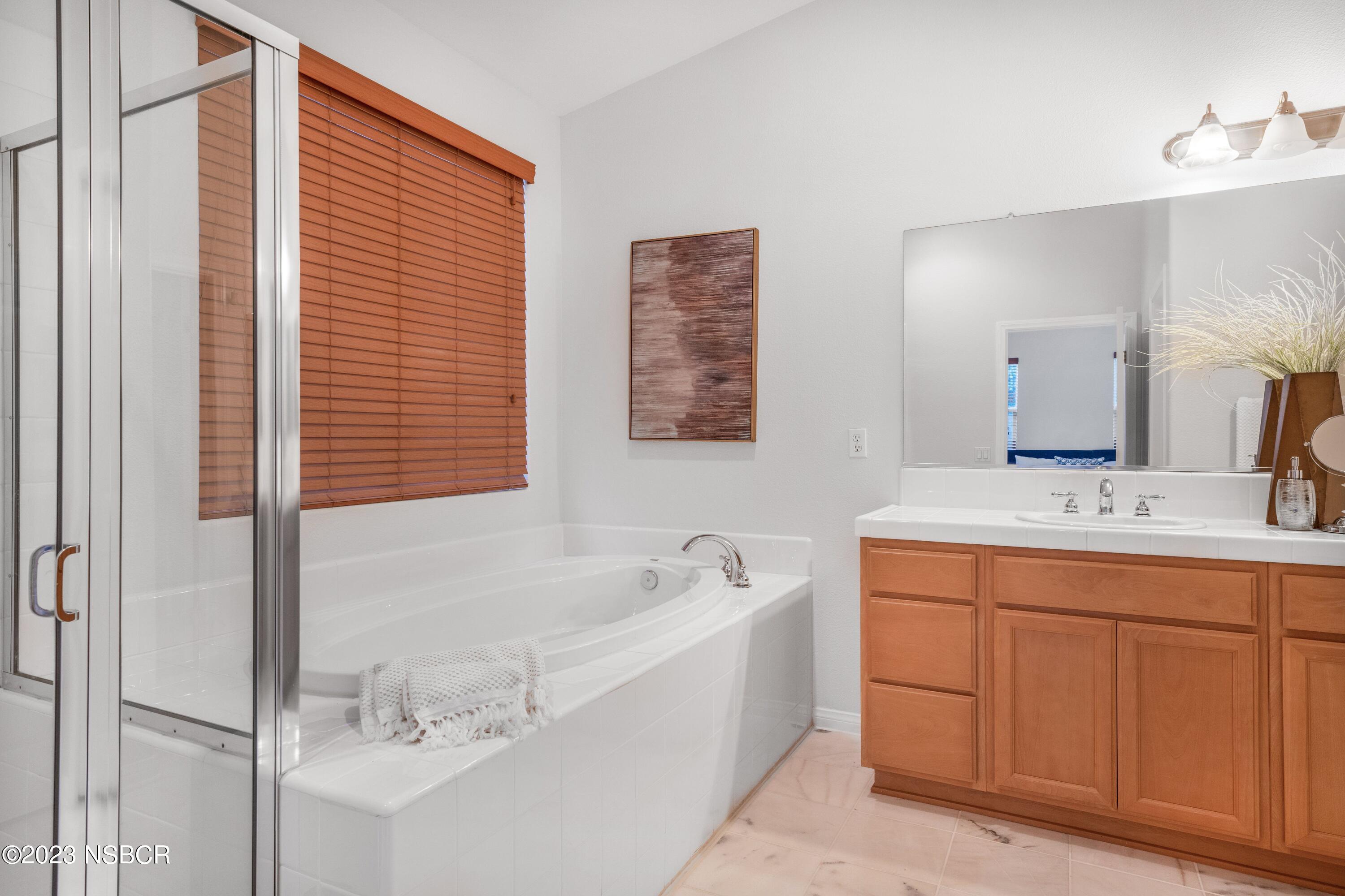 521 Y Place Lompoc, CA 93436 - Photo 25 of 39 26