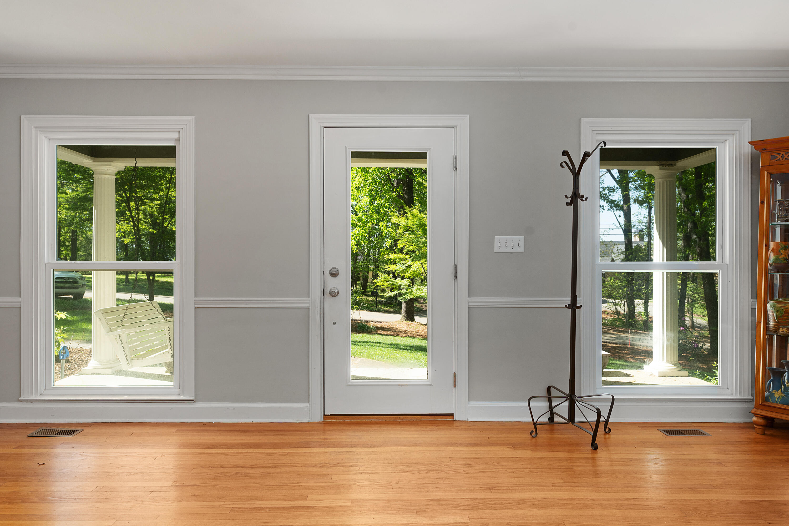 111 Riverpoint Road Signal Mountain, TN 37377 - Photo 13 of 70 41 - 111 Riverpoint Rd - Interior