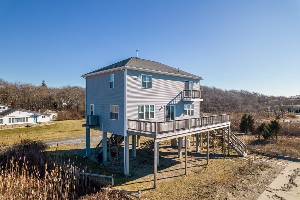 54 Reservation Road Fairhaven, MA 02719 - Photo 4 of 35 Gallery Image 4