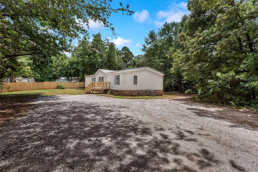 843 Walker Road Pendleton, SC 29670 - Photo 2 of 17