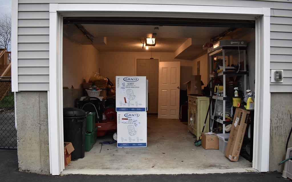 35 Honeysuckle Road Worcester, MA 01607 - Photo 19 of 22 Gallery Image 19