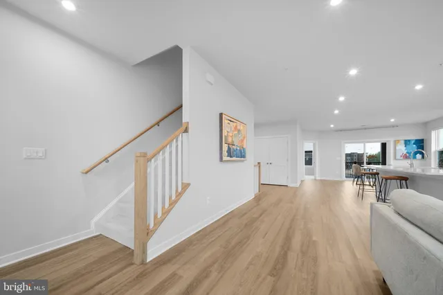 $675,000 | 43730 Transit Square, Ashburn, VA 20147