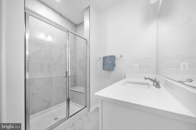 $675,000 | 43730 Transit Square, Ashburn, VA 20147