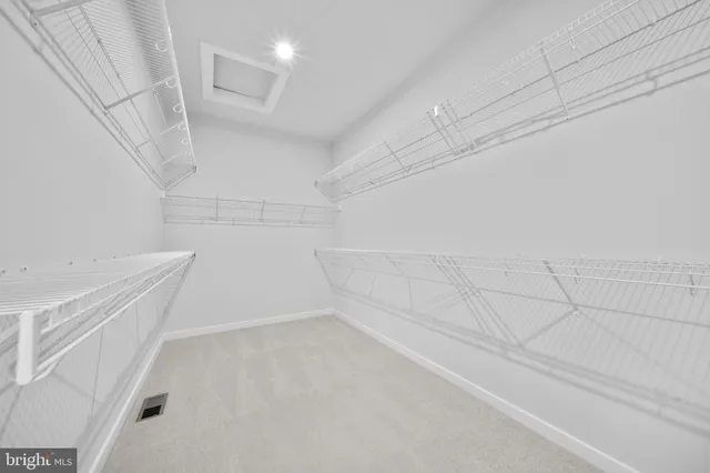 $675,000 | 43730 Transit Square, Ashburn, VA 20147