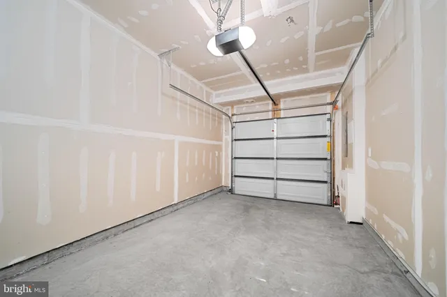 $675,000 | 43730 Transit Square, Ashburn, VA 20147