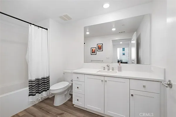 $3,300 | 1851 Union Street, Unit 12, Anaheim, CA 92805