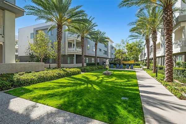 $3,300 | 1851 Union Street, Unit 12, Anaheim, CA 92805