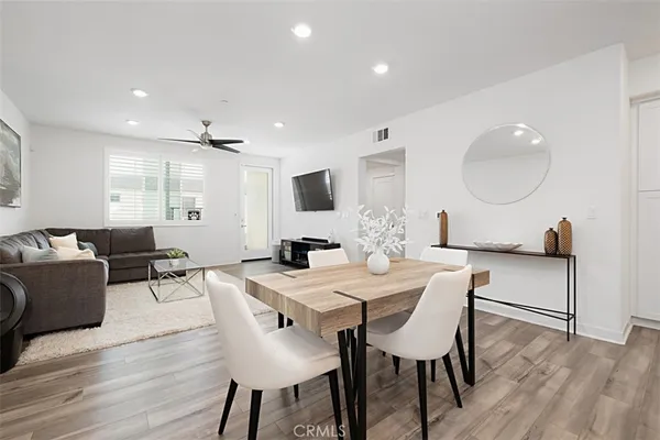 $3,300 | 1851 Union Street, Unit 12, Anaheim, CA 92805