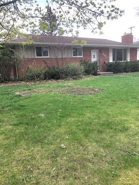 807 North Road Fenton, MI 48430 - Photo 1 of 13 Front