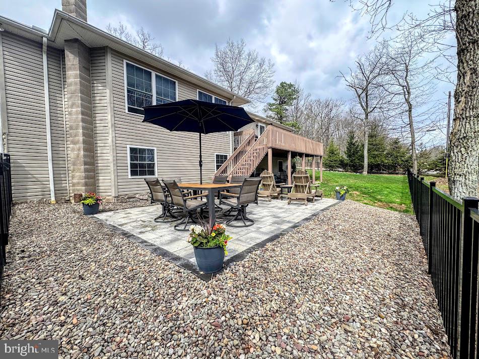 1 Point Of Wds Hazleton, PA 18202 - Photo 5 of 88 LARGE TILED PATIO