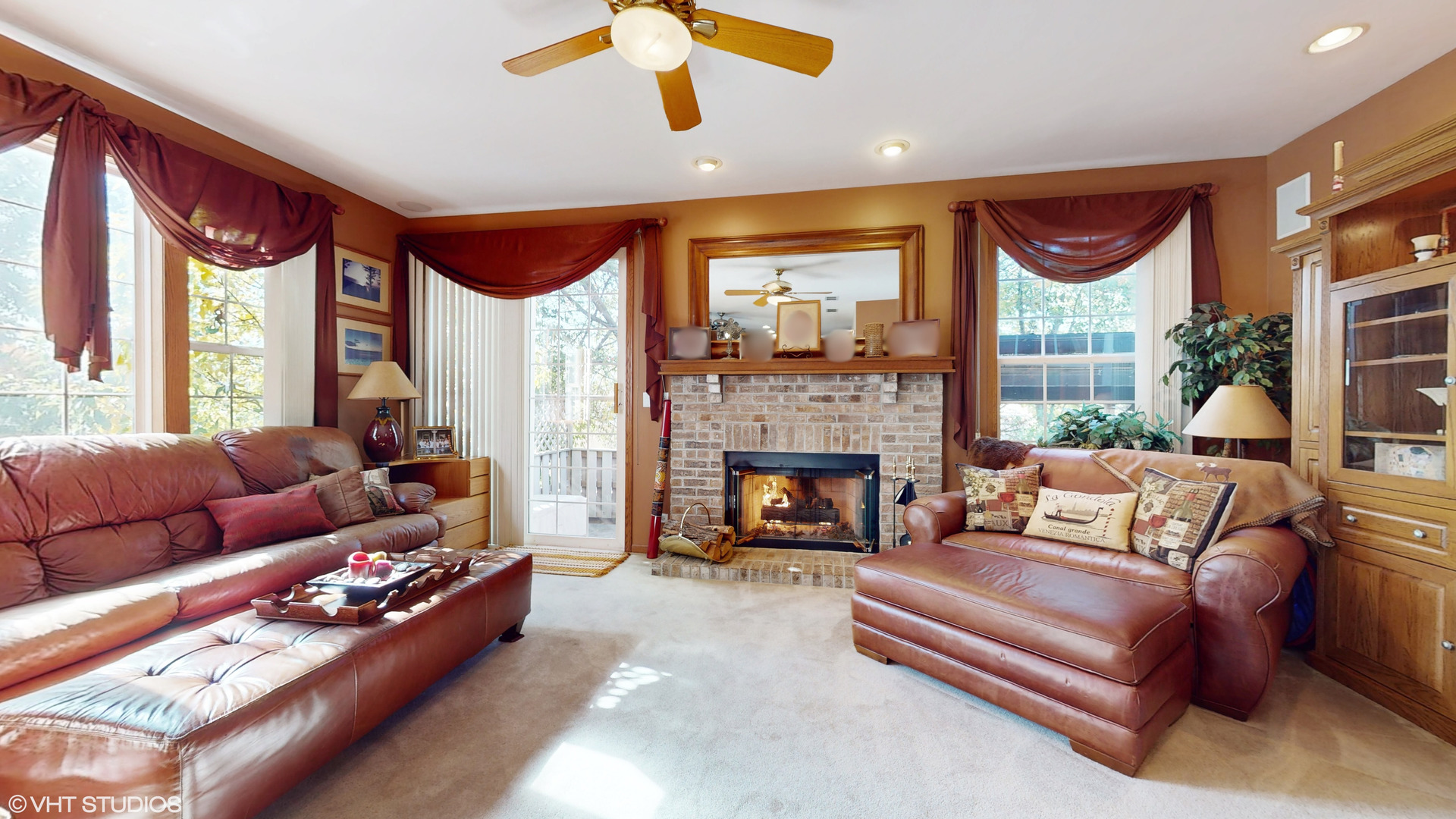 1640 Newton Avenue Park Ridge, IL 60068 - Photo 11 of 50 a living room with furniture fireplace and a large window