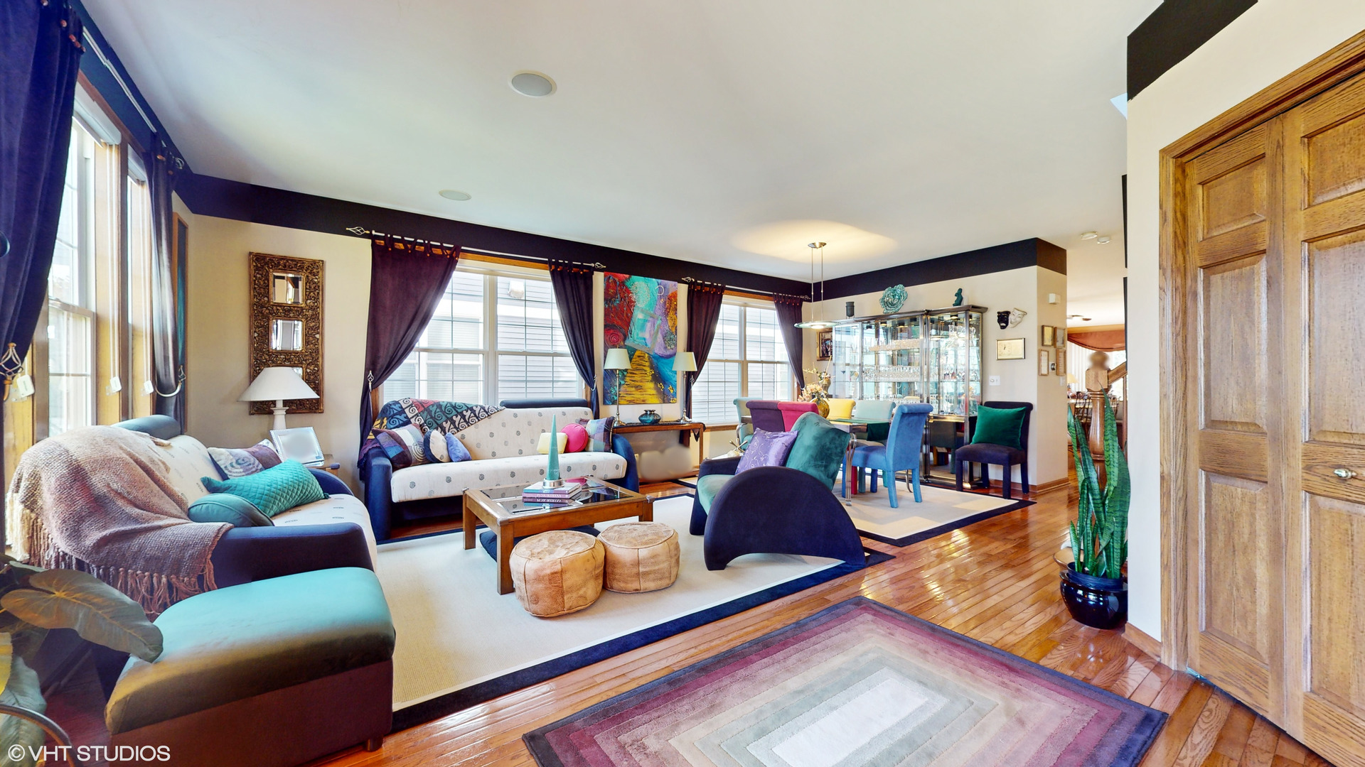 1640 Newton Avenue Park Ridge, IL 60068 - Photo 2 of 50 a living room with furniture and a large window