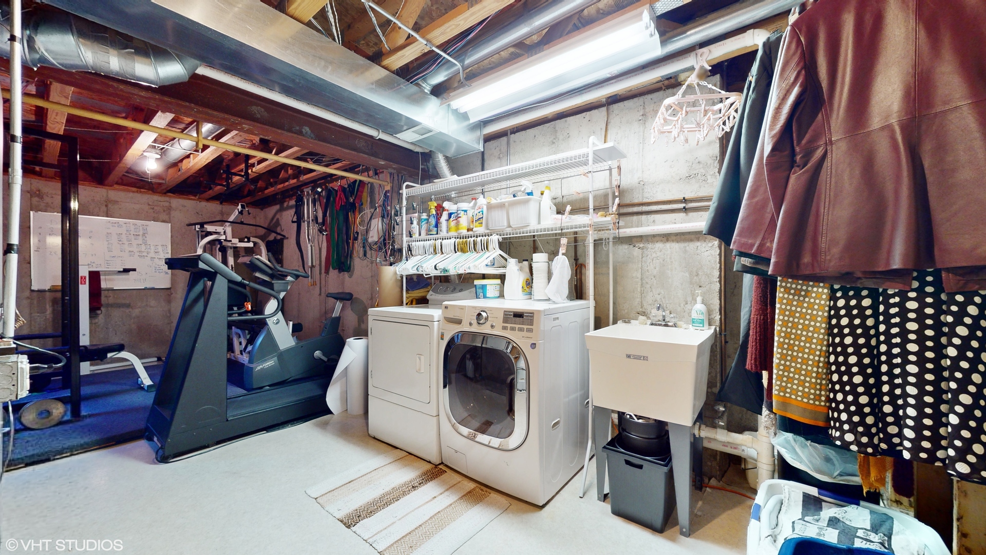 1640 Newton Avenue Park Ridge, IL 60068 - Photo 36 of 50 a utility room with dryer and washer